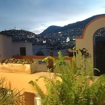 Casa Vista Hermosa Quito Ngoại thất bức ảnh